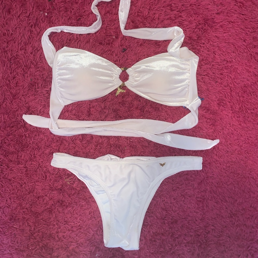 White velvet swimsuit set bikini